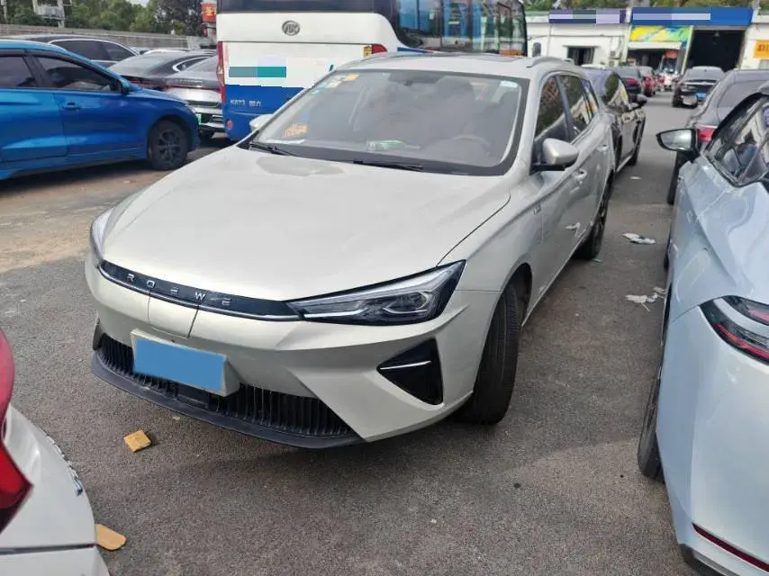 2021 ROEWE EI5 view 1