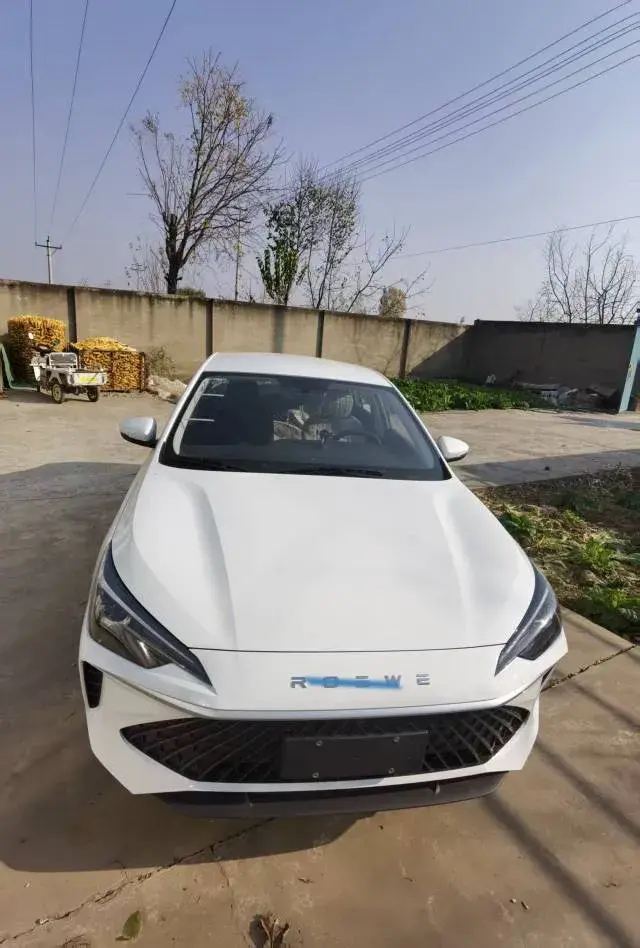 2023 ROEWE I5 thumbnail 2