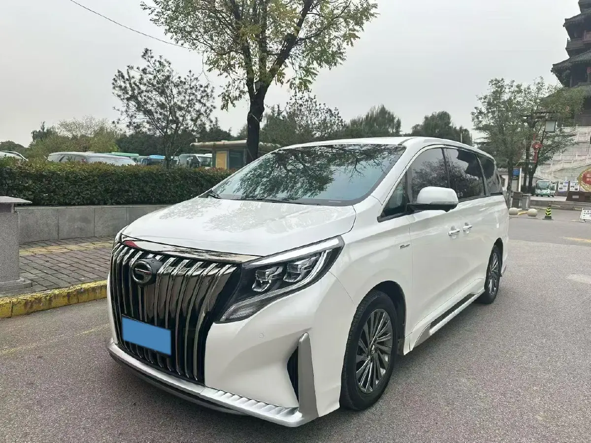 2021 GAC Trumpchi M8 2.0T 252HP L4 8AT