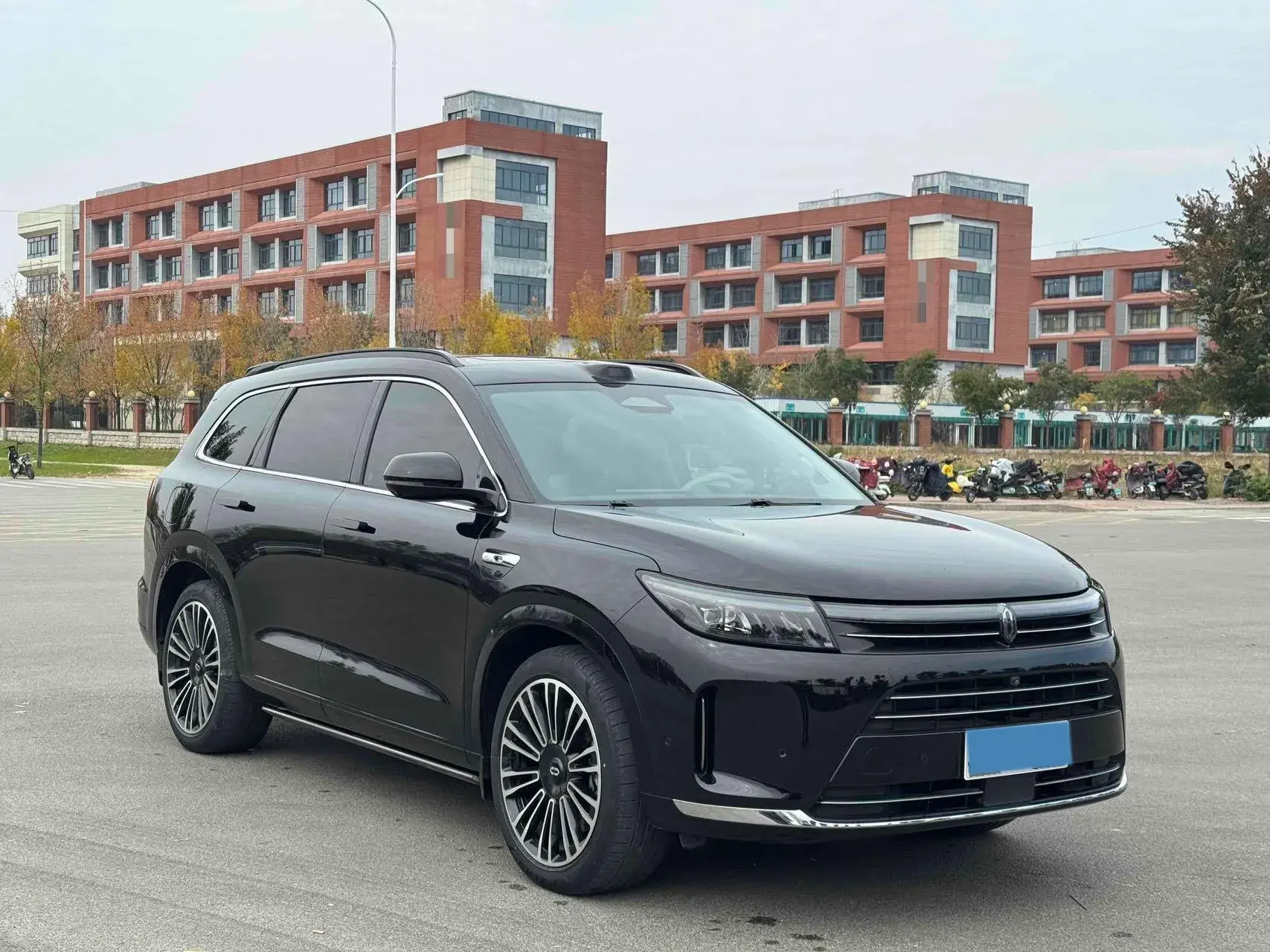 2024 AITO AITO thumbnail 3