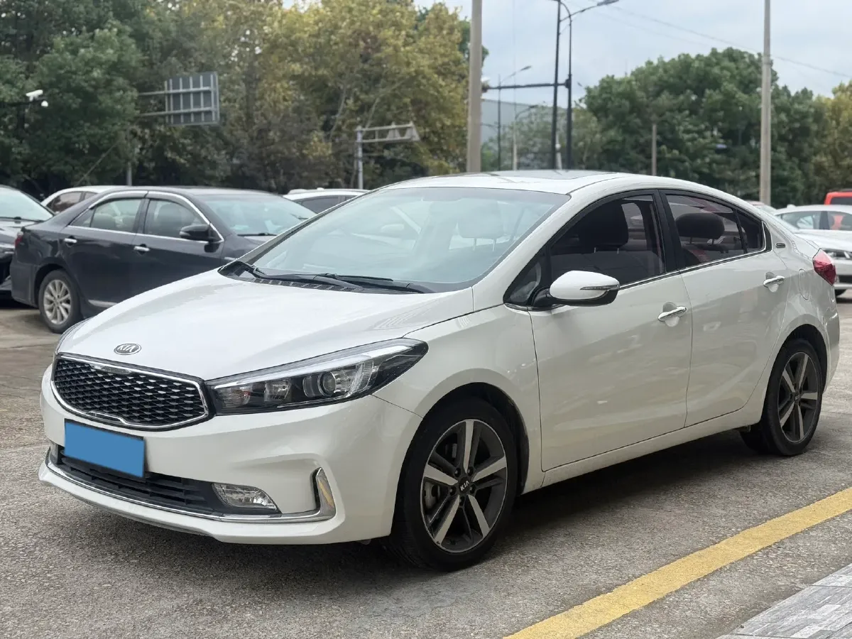 2017 Kia K3 1.6L 128HP L4 6AT,autocango,china used car exporter,china ev exporter,chinese used car exporter,chinese used ev exporter