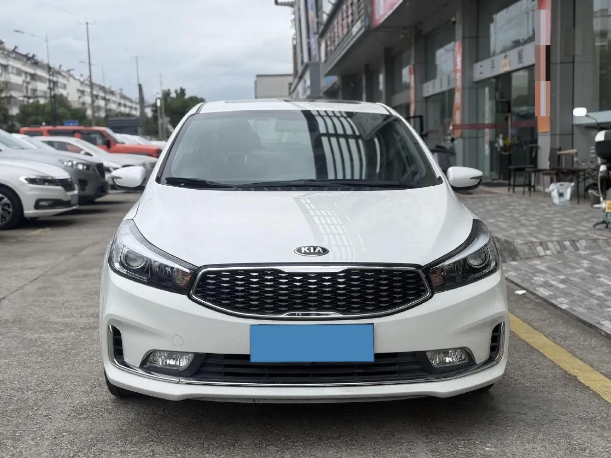 2017 Kia K3 1.6L 128HP L4 6AT,autocango,china used car exporter,china ev exporter,chinese used car exporter,chinese used ev exporter