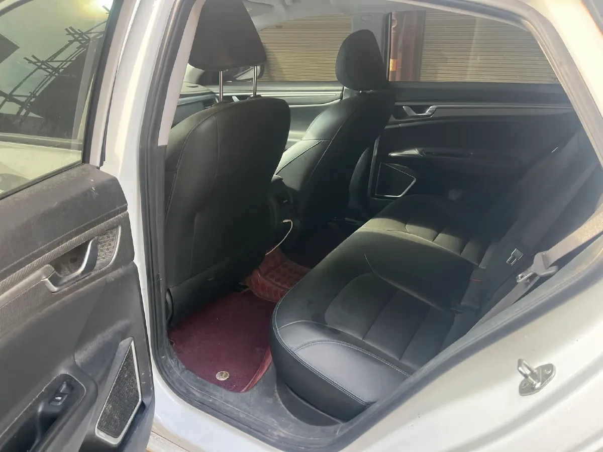 2022 Livan Maple 60s BEV 52.56KWH,autocango,china used car exporter,china ev exporter,chinese used car exporter,chinese used ev exporter