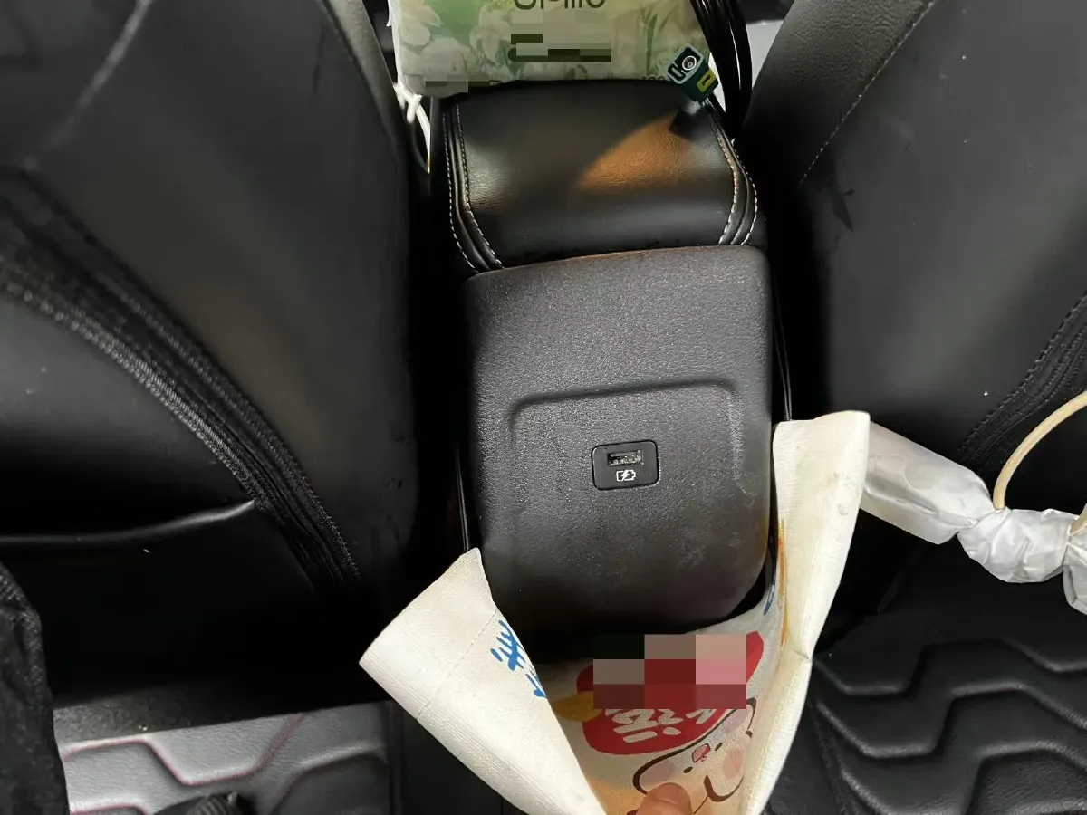 2023 Nissan Kicks 1.5L 122HP L4 CVT,autocango,china used car exporter,china ev exporter,chinese used car exporter,chinese used ev exporter