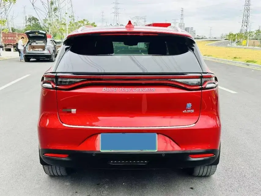 2018 BYD TANG thumbnail 3