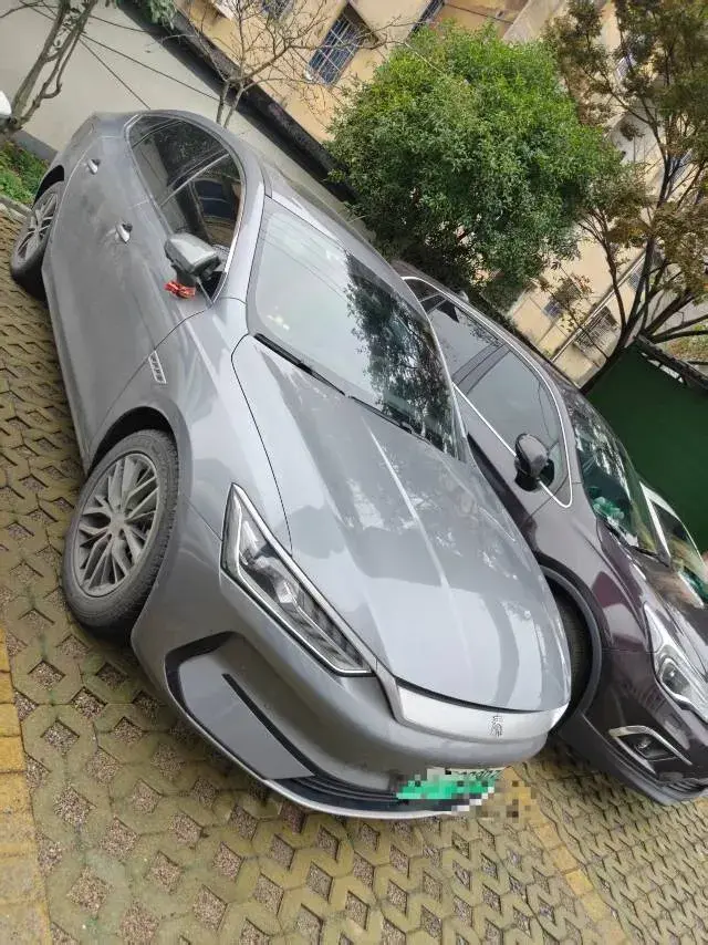 2021 BYD QIN thumbnail 2