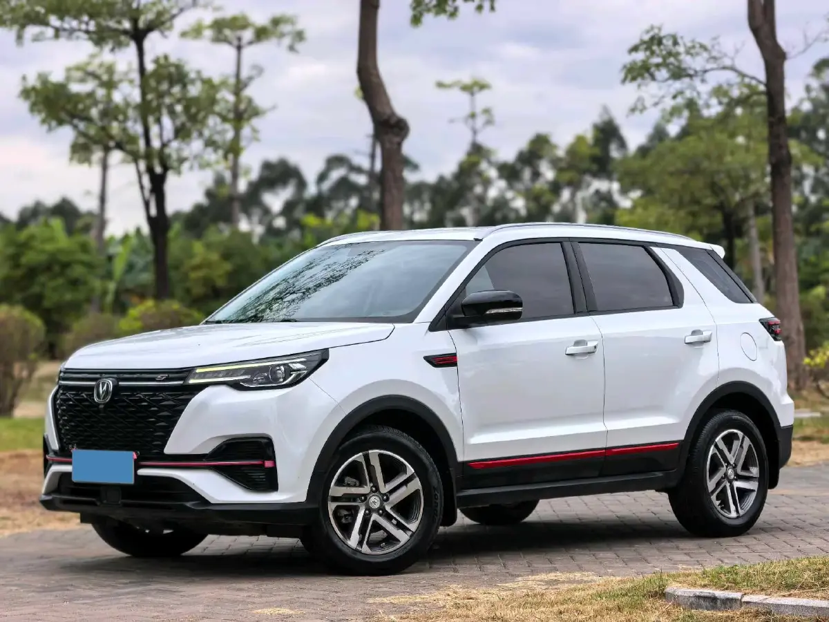 2021 ChangAn CS55 Plus 1.5T 180HP L4 6MT