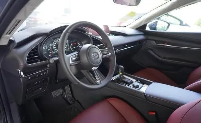 2022 Mazda 3 Axela 2.0L 158HP L4 6AT,autocango,china used car exporter,china ev exporter,chinese used car exporter,chinese used ev exporter