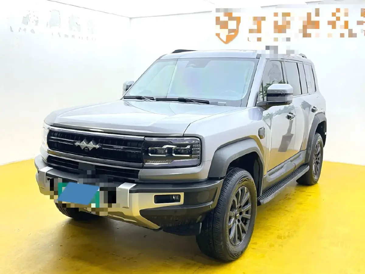 2023 FangChengBao Bao 5 1.5T 194HP L4 E-CVT PHEV 31.8KWH