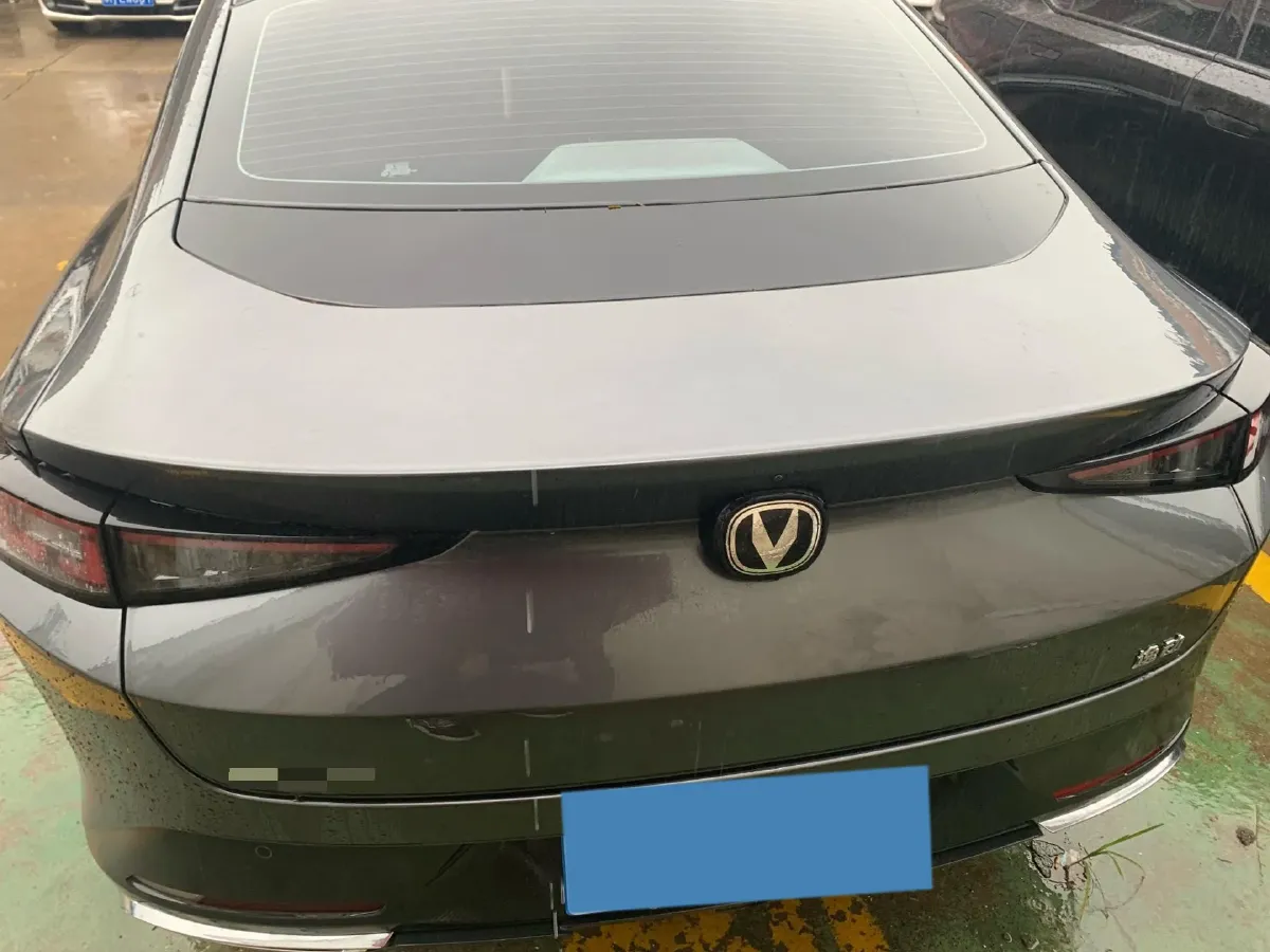 2024 ChangAn Eado 1.5T 170HP L4 7DCT,autocango,china used car exporter,china ev exporter,chinese used car exporter,chinese used ev exporter