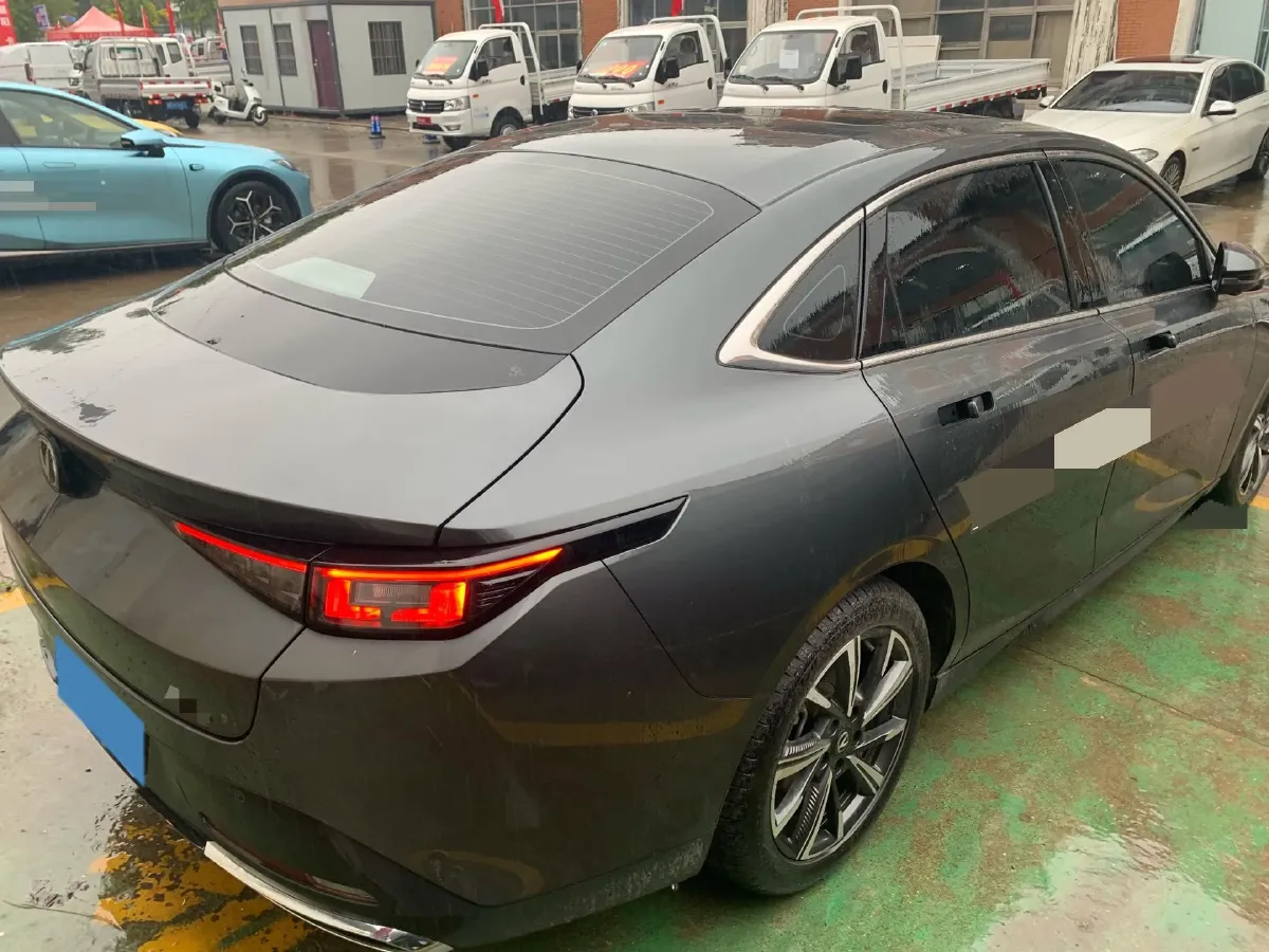 2024 ChangAn Eado 1.5T 170HP L4 7DCT,autocango,china used car exporter,china ev exporter,chinese used car exporter,chinese used ev exporter