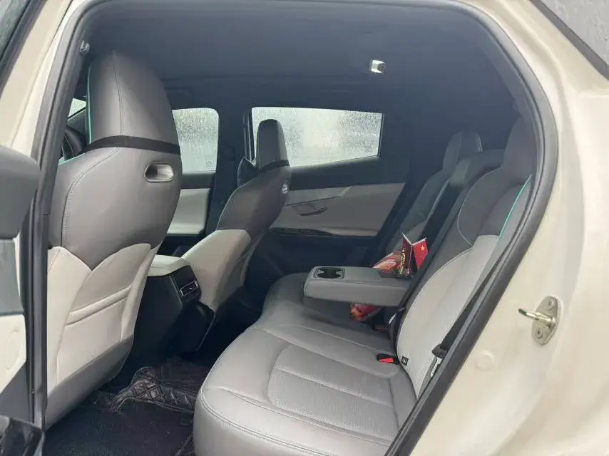 2023 CHANGAN UNI-T thumbnail 3