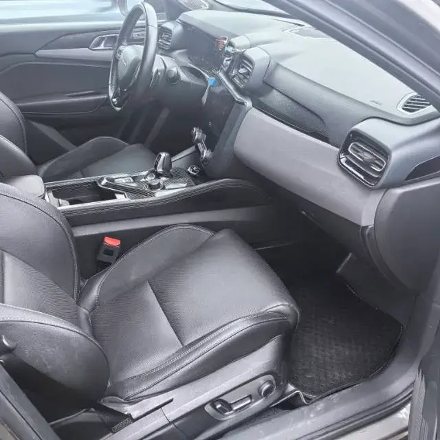 2021 LYNK&CO 03 thumbnail 3