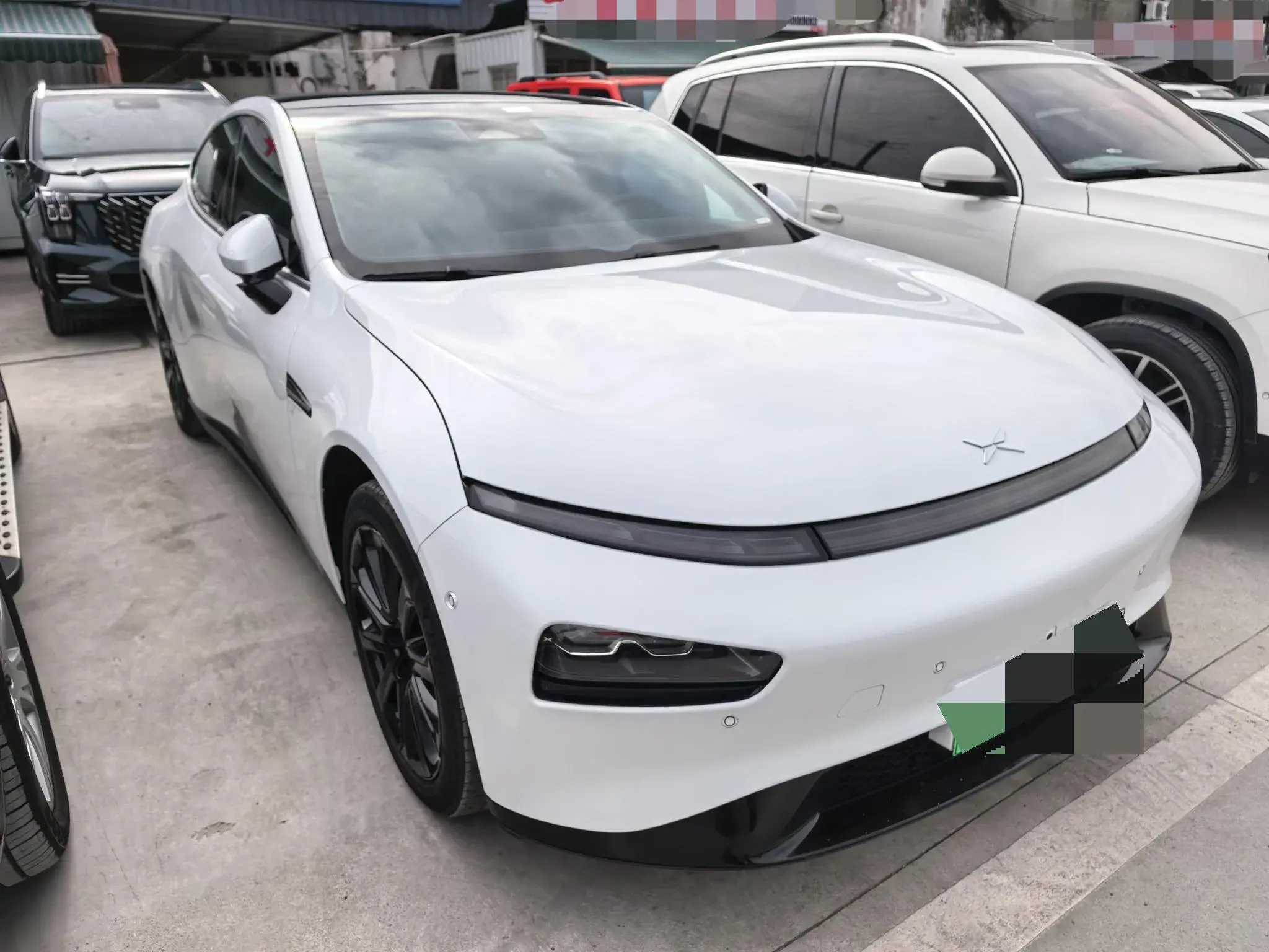 2021 XPENG P7 thumbnail 3