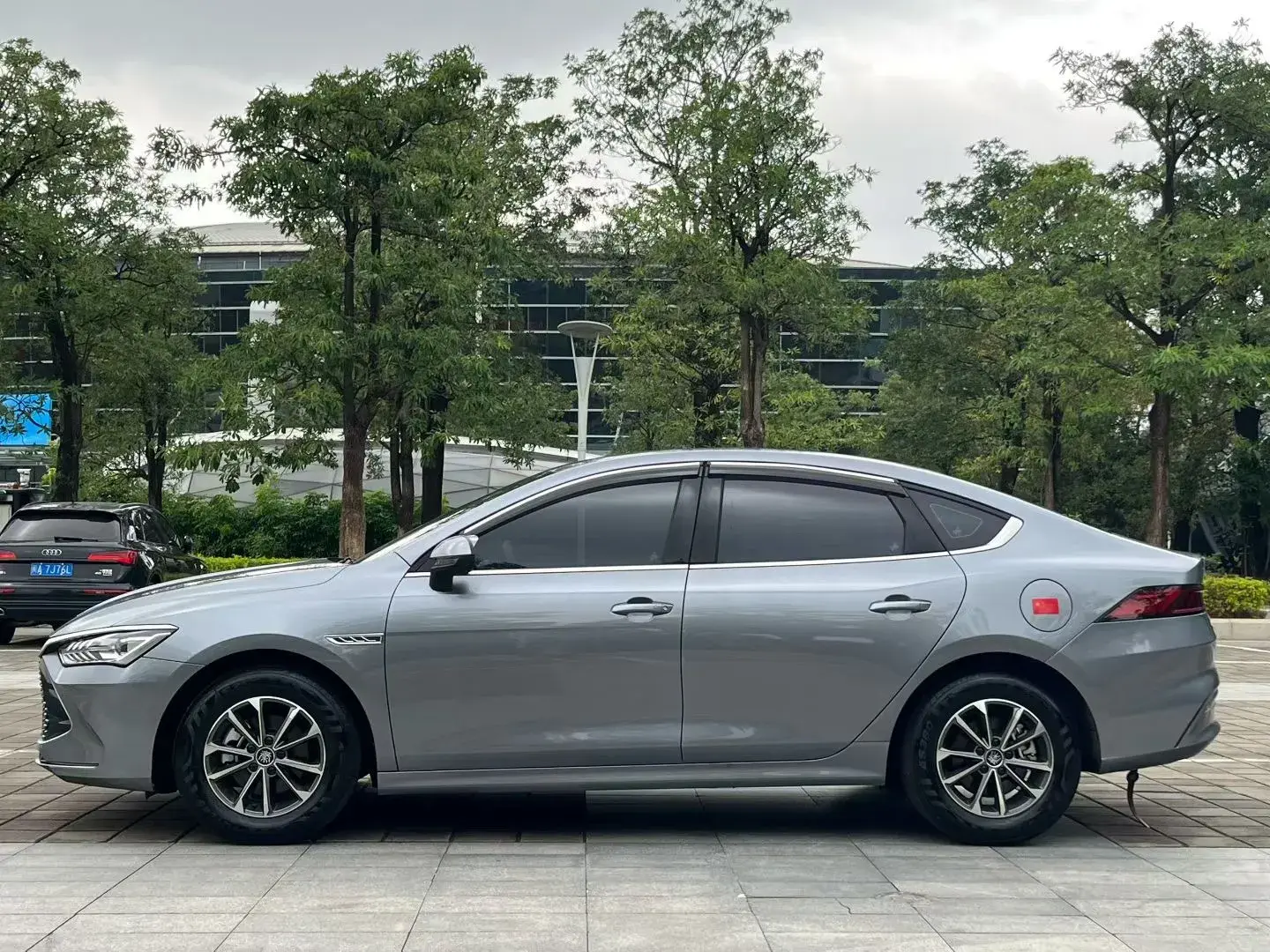 2024 BYD QIN thumbnail 3