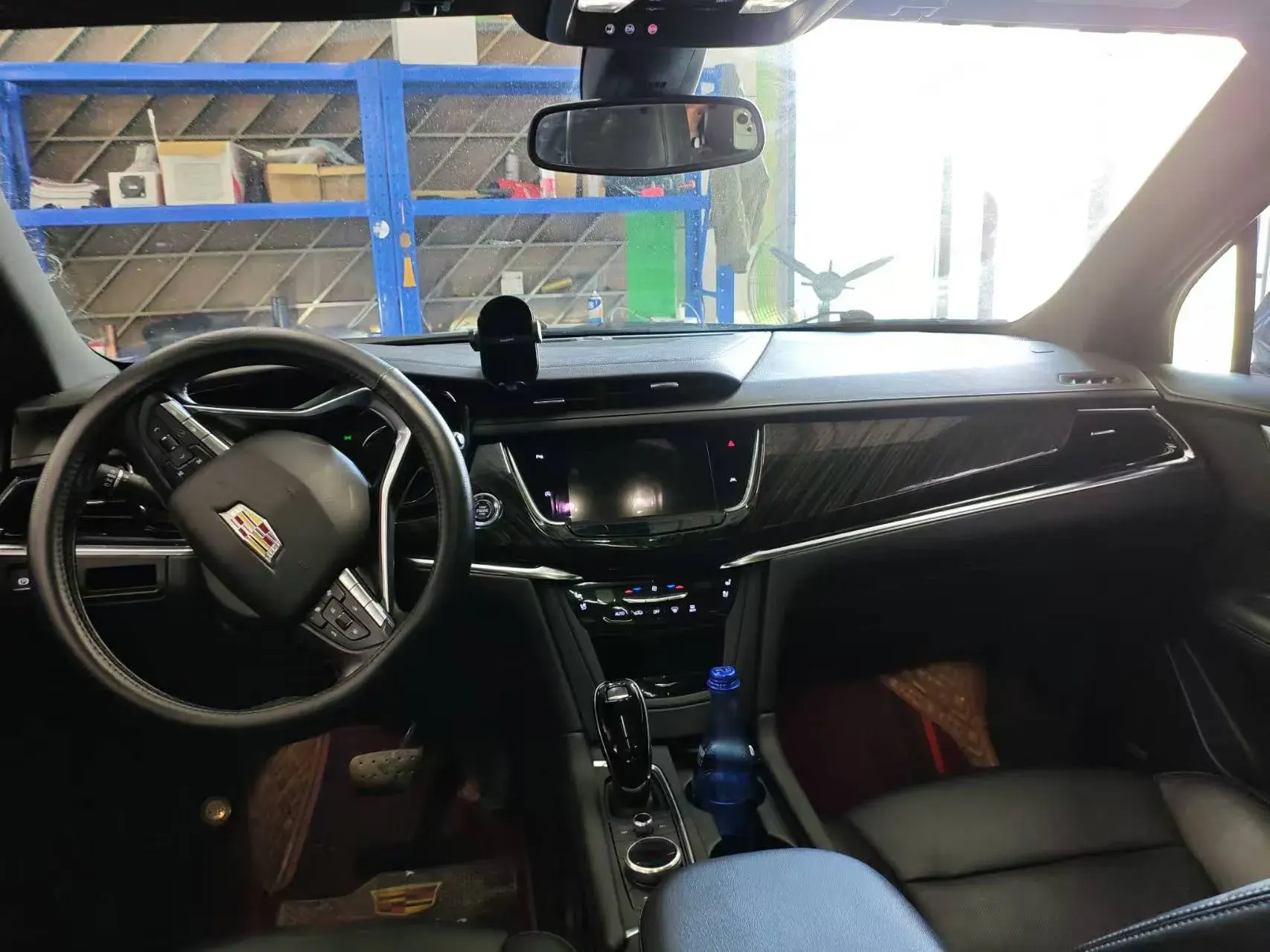 2021 CADILLAC XT6 thumbnail 4