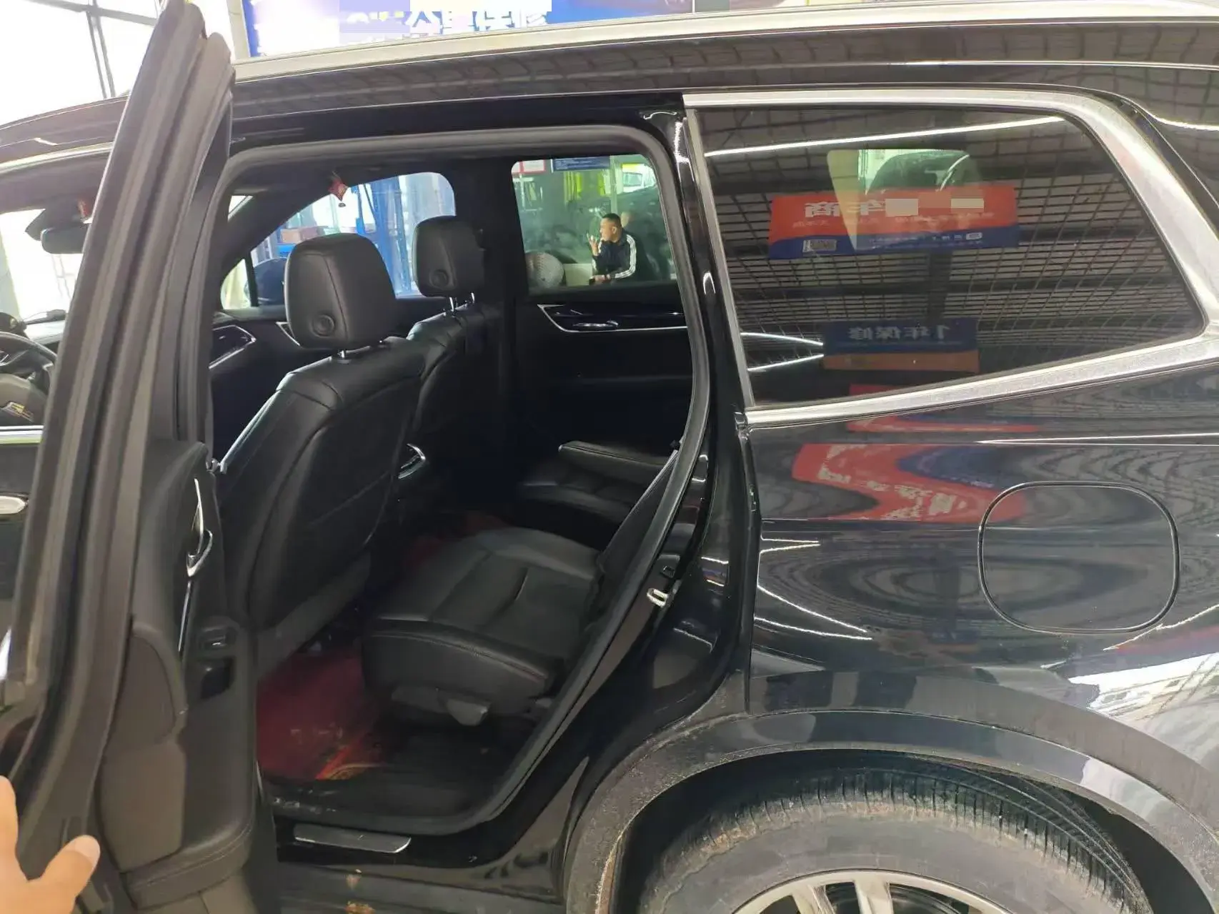 2021 CADILLAC XT6 thumbnail 2