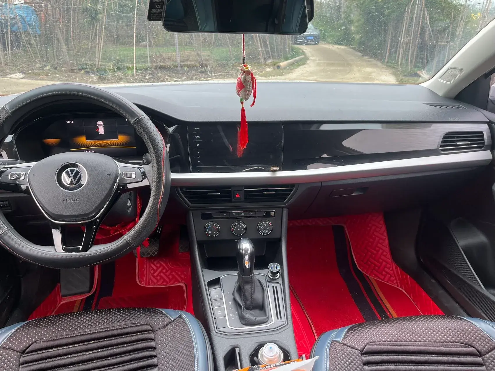 2021 VOLKSWAGEN LAVIDA thumbnail 3