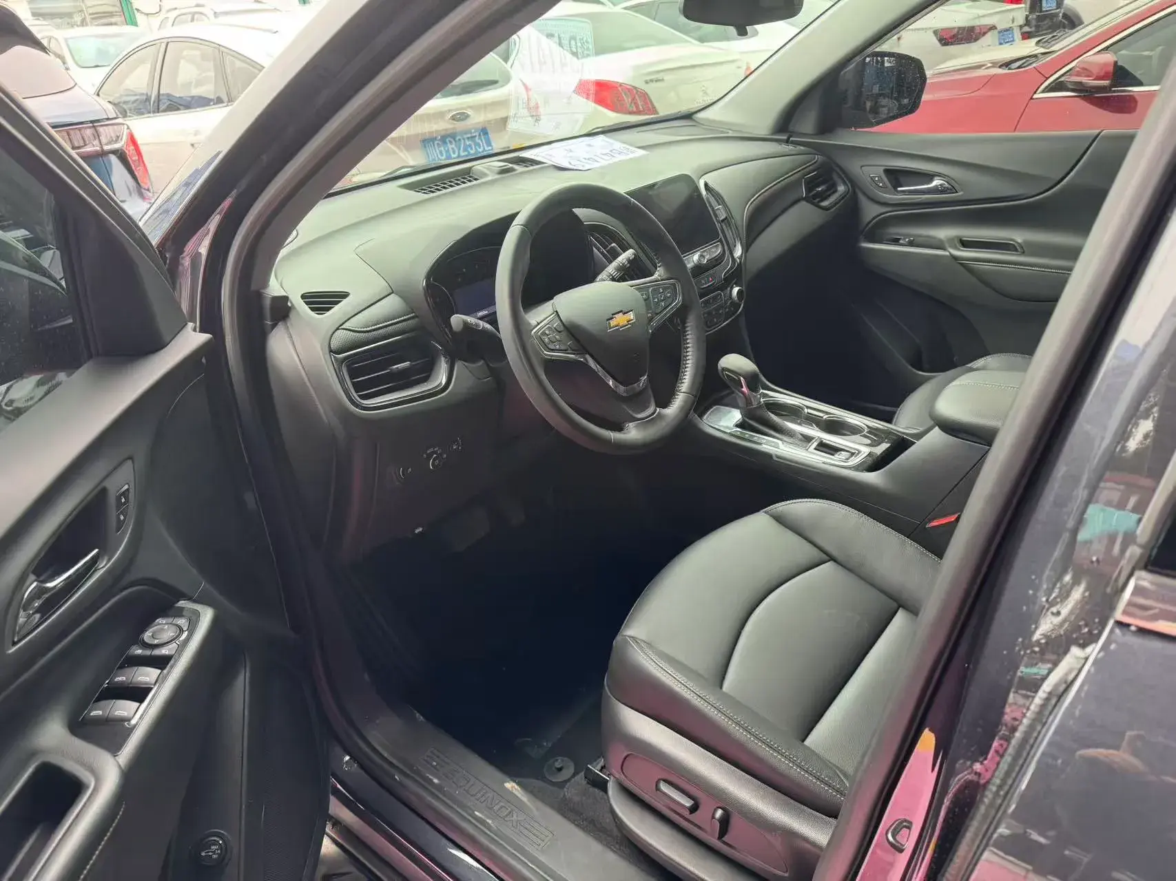 2021 CHEVROLET EQUINOX thumbnail 2