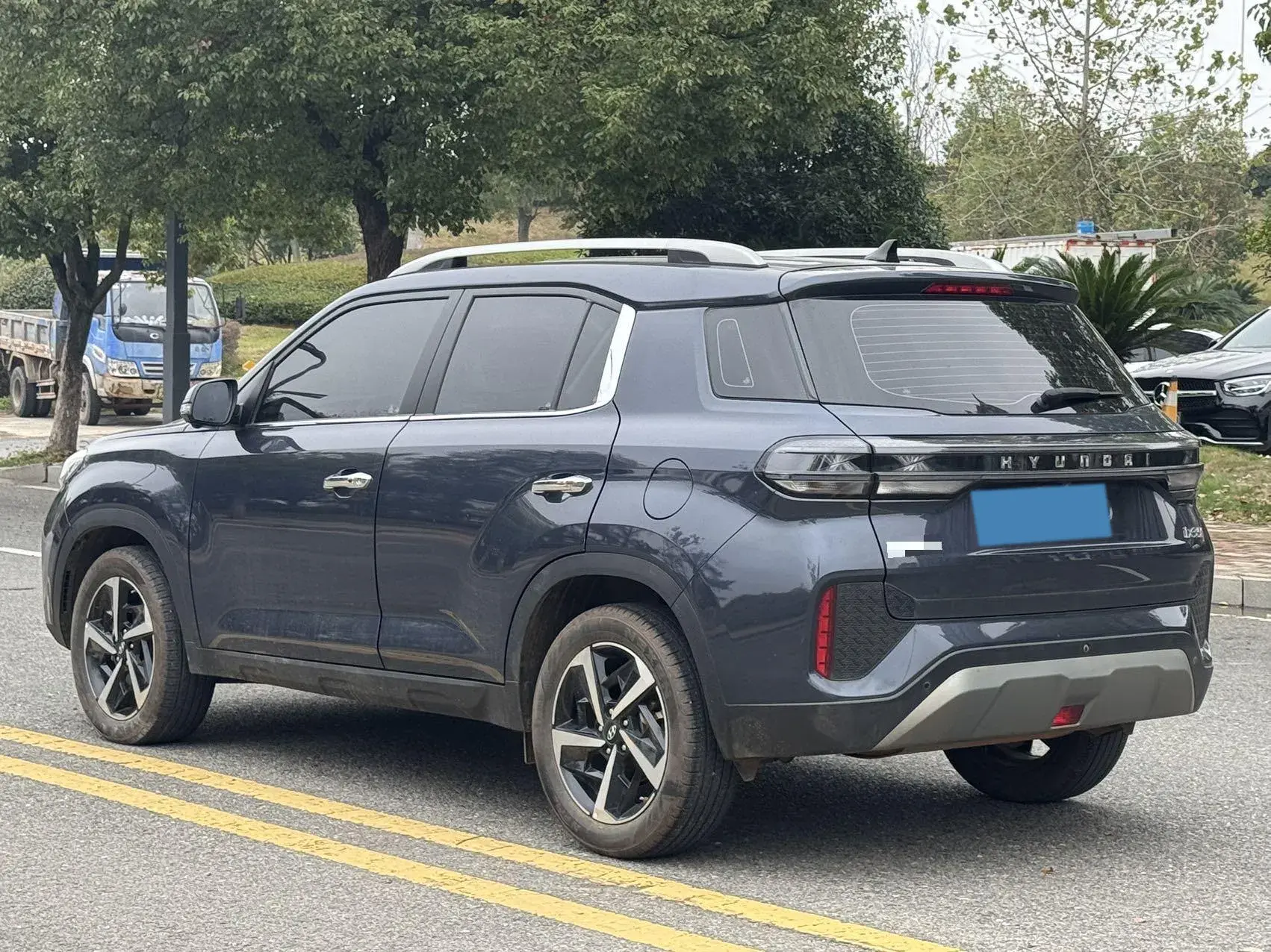 2021 HYUNDAI IX35 thumbnail 3