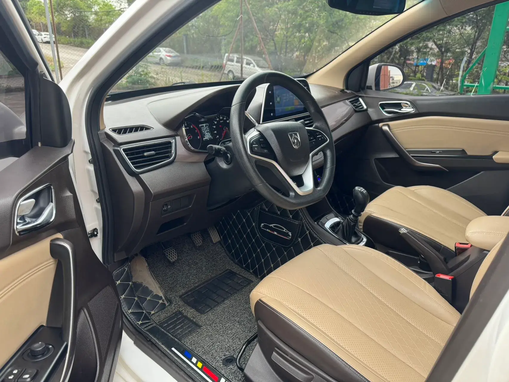 2017 BAOJUN 310W thumbnail 4