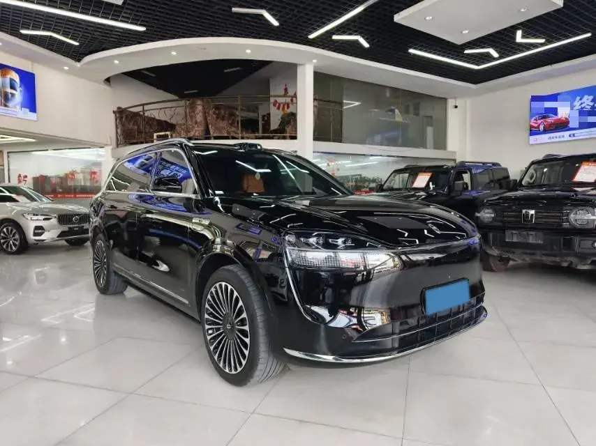 2024 AITO AITO thumbnail 3