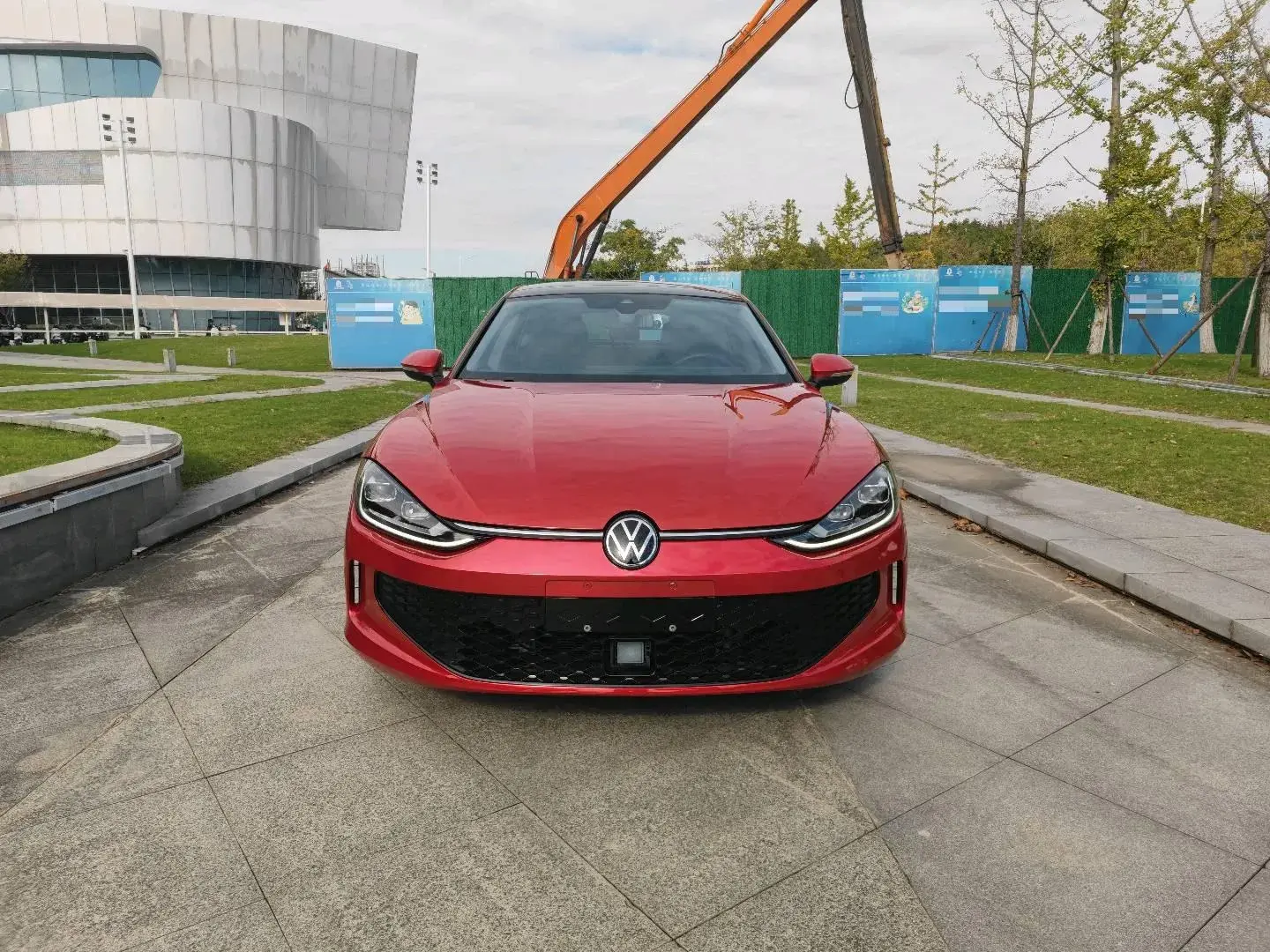 2023 VOLKSWAGEN LAMANDO thumbnail 2