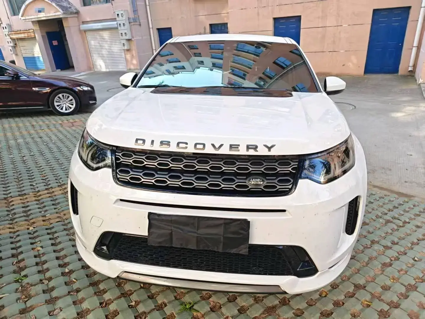 2020 LAND ROVER thumbnail 3