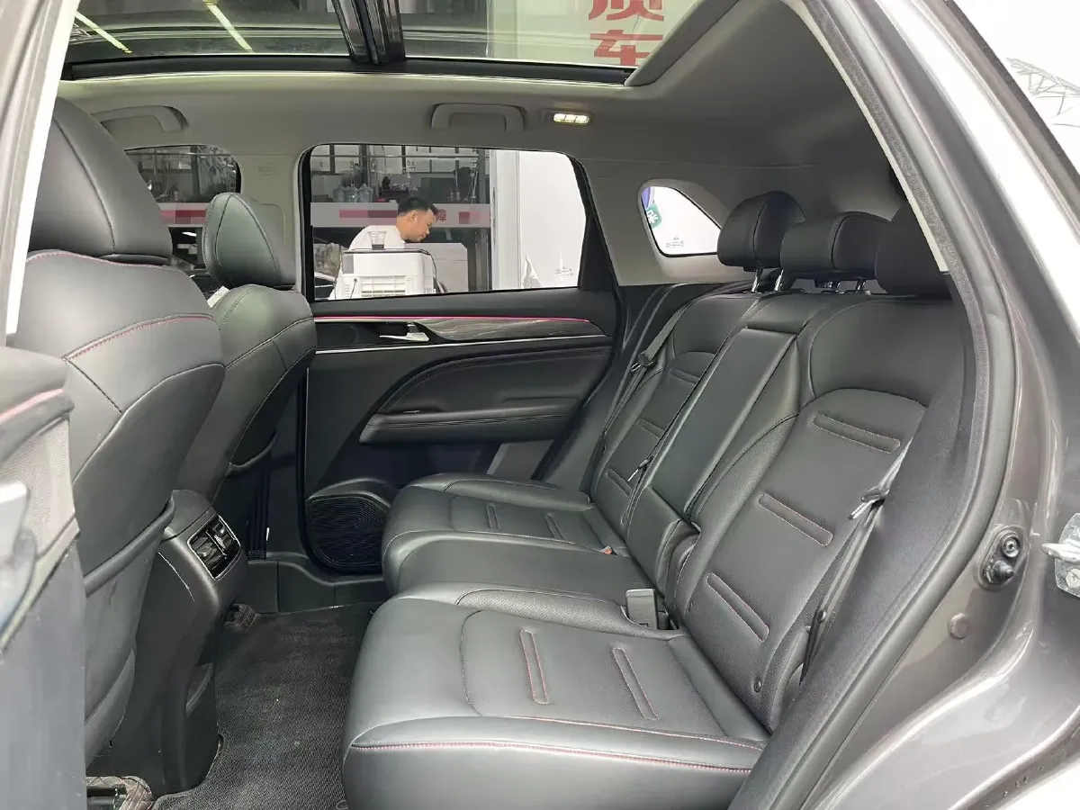 2021 GAC Trumpchi GS4 Plus 2.0T 252HP L4 6AT,autocango,china used car exporter,china ev exporter,chinese used car exporter,chinese used ev exporter