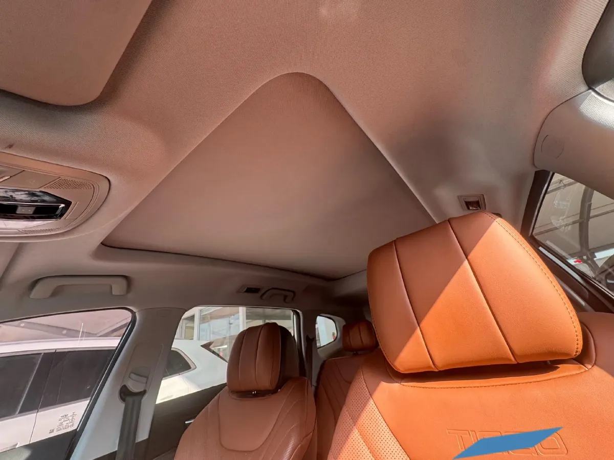 2022 Chery Tiggo 8 Plus 1.6T 197HP L4 7DCT,autocango,china used car exporter,china ev exporter,chinese used car exporter,chinese used ev exporter