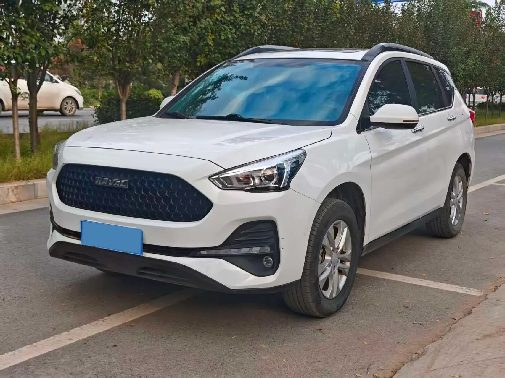2019 HAVAL M6 view 1