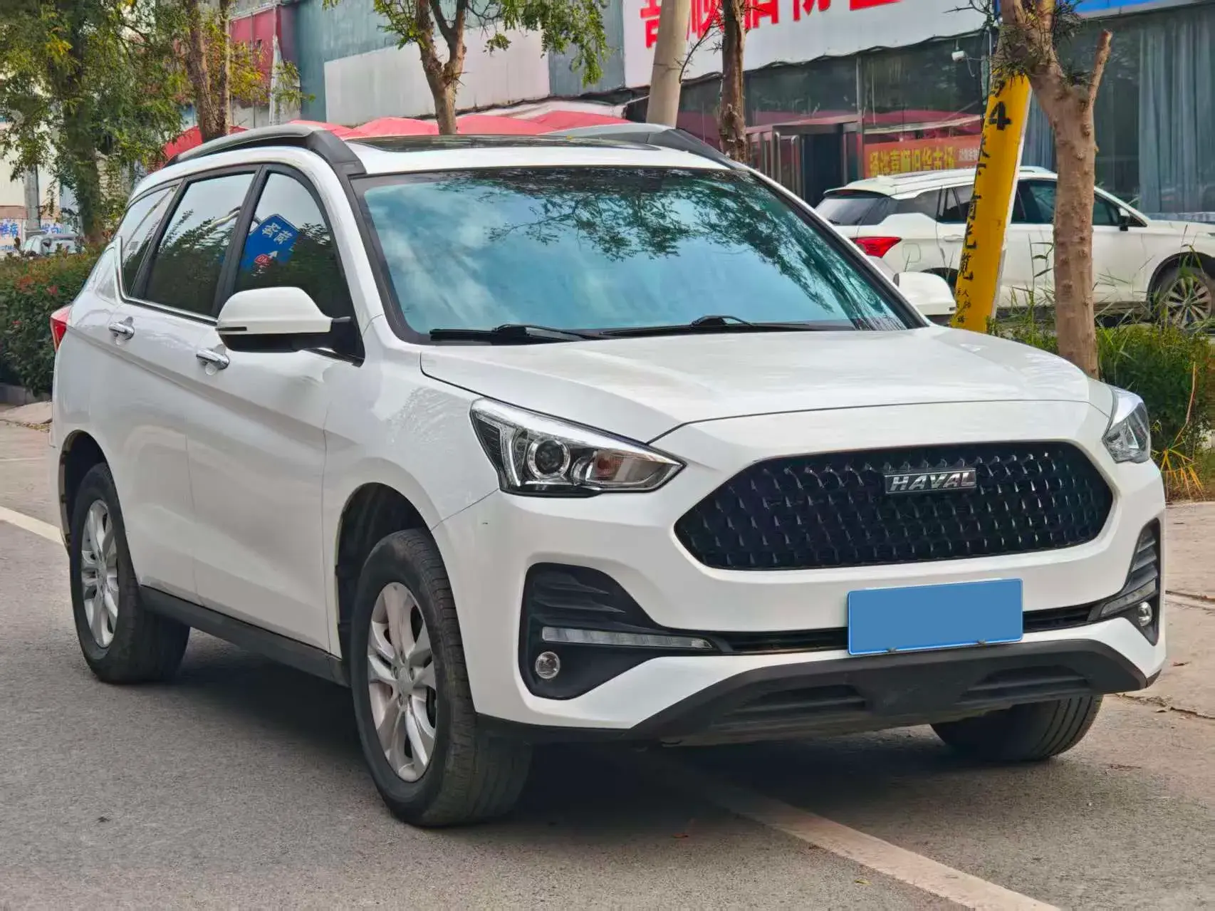 2019 HAVAL M6 thumbnail 2