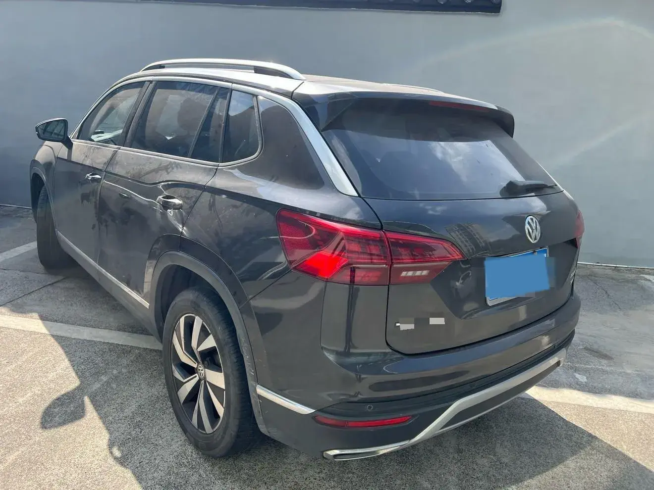 2019 VOLKSWAGEN TAYRON thumbnail 2