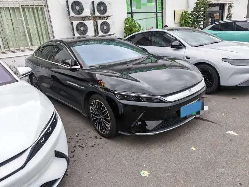 2020 BYD HAN thumbnail 3