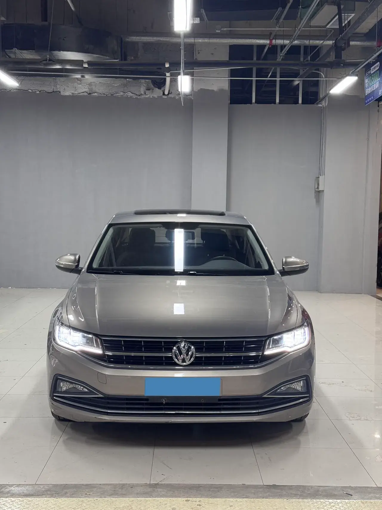 2019 VOLKSWAGEN BORA thumbnail 3