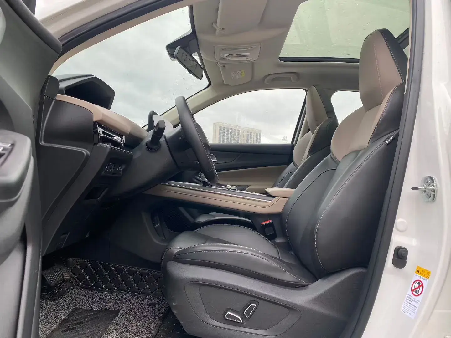 2022 CHANGAN CS75 thumbnail 4