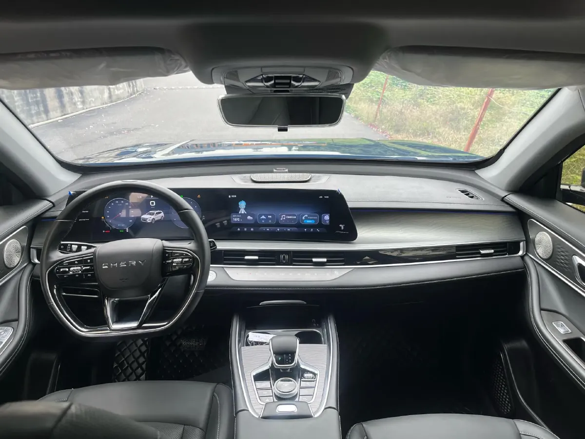 2024 Chery Tiggo 8 PRO 1.6T 197HP L4 7DCT,autocango,china used car exporter,china ev exporter,chinese used car exporter,chinese used ev exporter