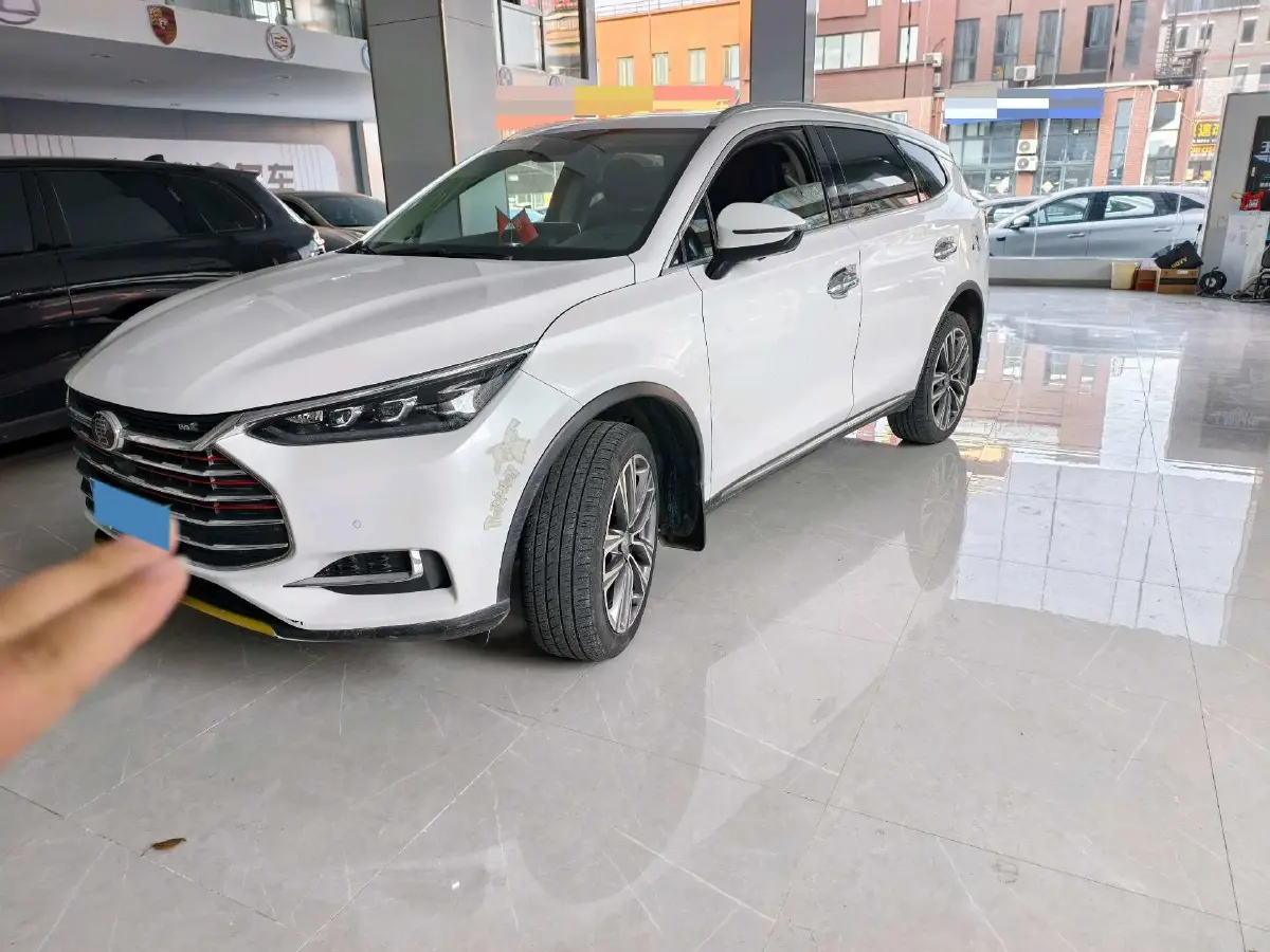 2018 BYD Tang 2.0T 205HP L4 6AT