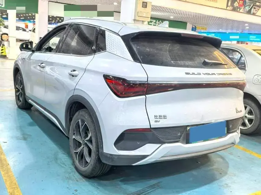 2022 BYD YUAN thumbnail 3