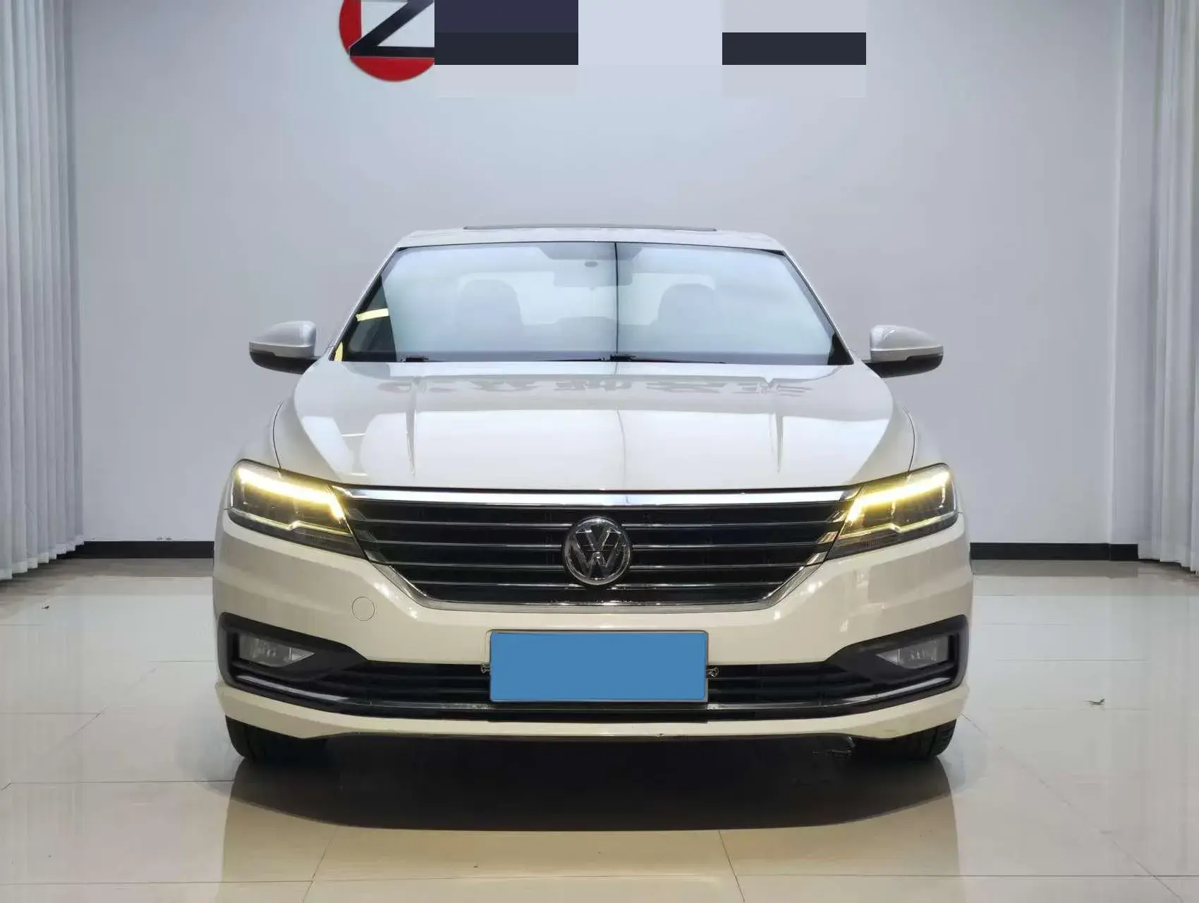 2019 VOLKSWAGEN LAVIDA thumbnail 2