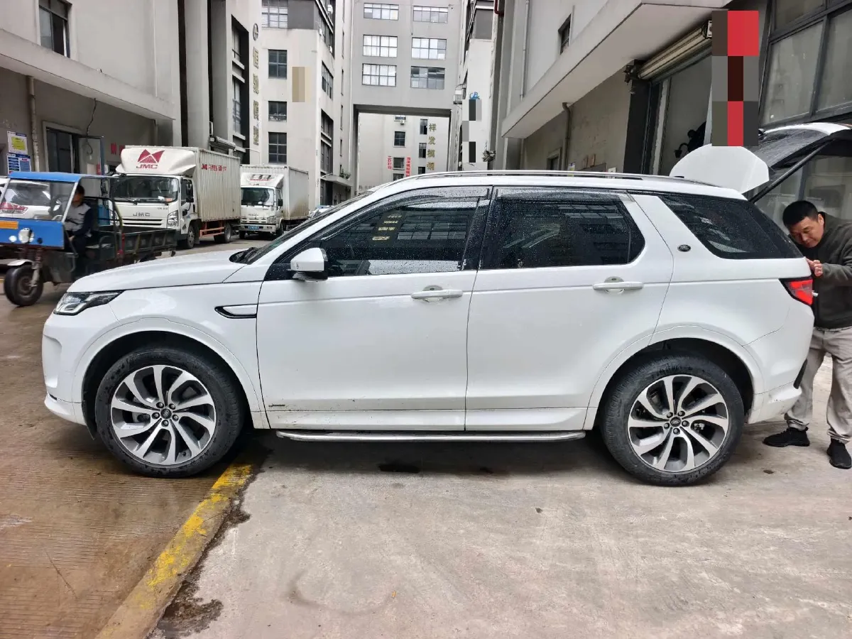 2022 Land Rover Discovery Sport 2.0T 249HP L4 9AT,autocango,china used car exporter,china ev exporter,chinese used car exporter,chinese used ev exporter