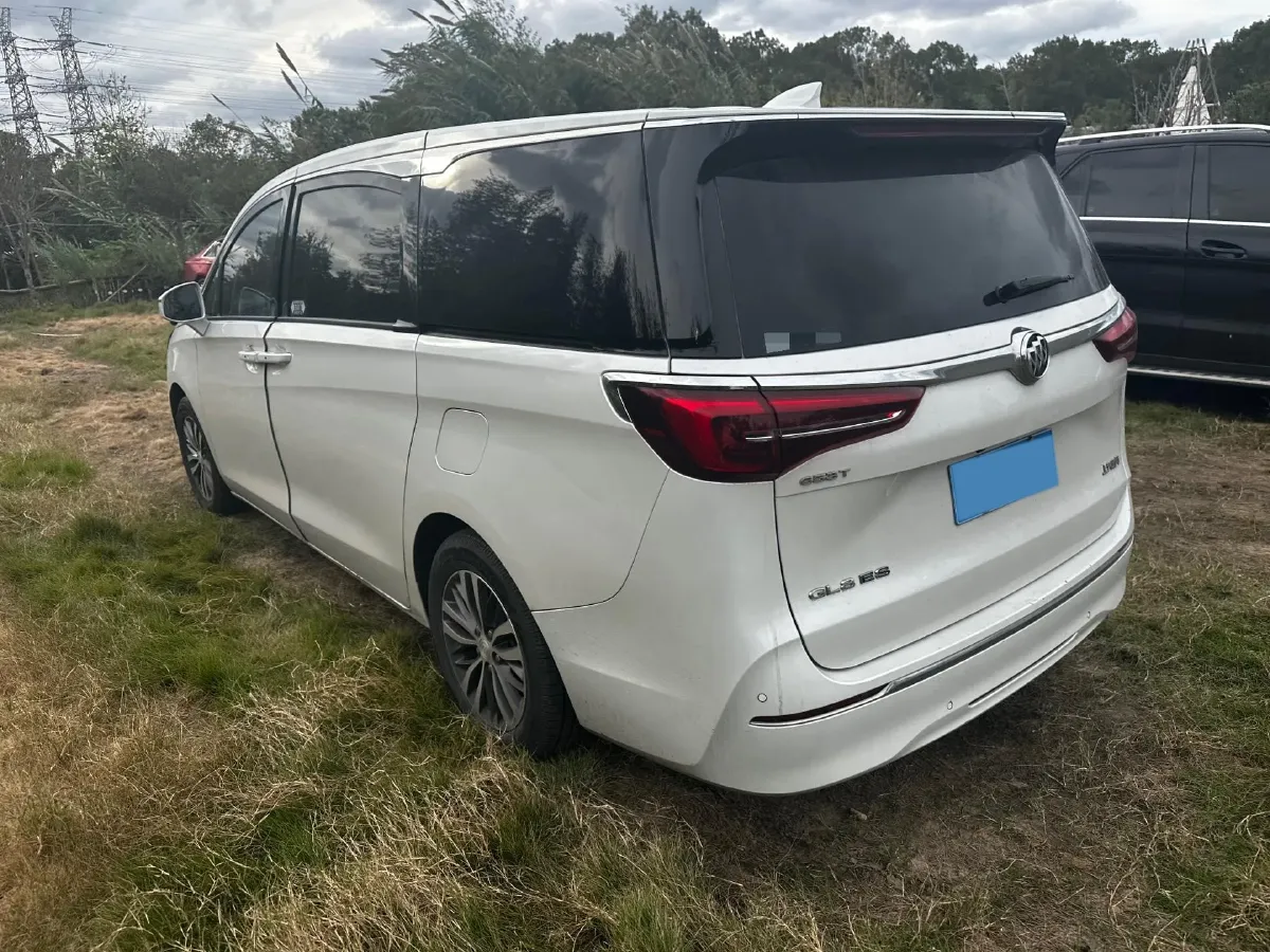 2021 Buick GL8 2.0T 237HP L4 9AT,autocango,china used car exporter,china ev exporter,chinese used car exporter,chinese used ev exporter