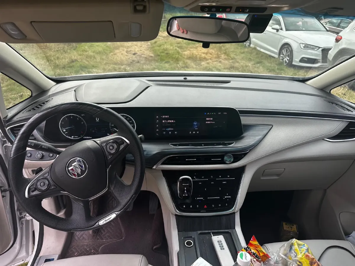 2021 Buick GL8 2.0T 237HP L4 9AT,autocango,china used car exporter,china ev exporter,chinese used car exporter,chinese used ev exporter