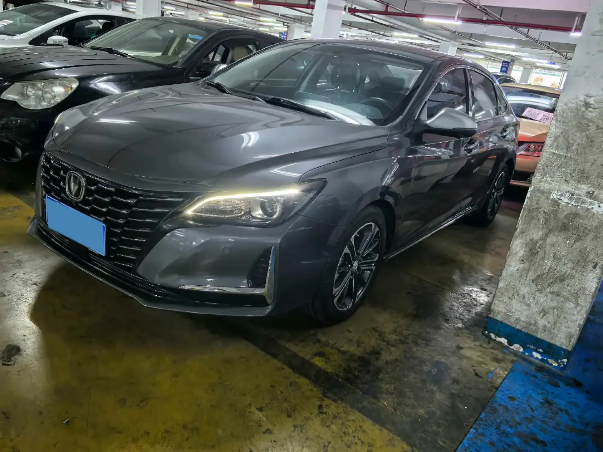 2022 ChangAn Raeton CC 1.5T 188HP L4 7DCT