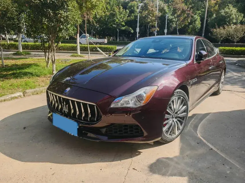 2017 Maserati Quattroporte 3.0T 350HP V6 8AT