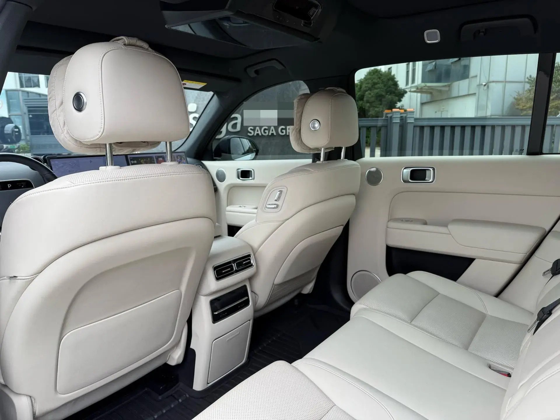 2023 LI L7 thumbnail 3