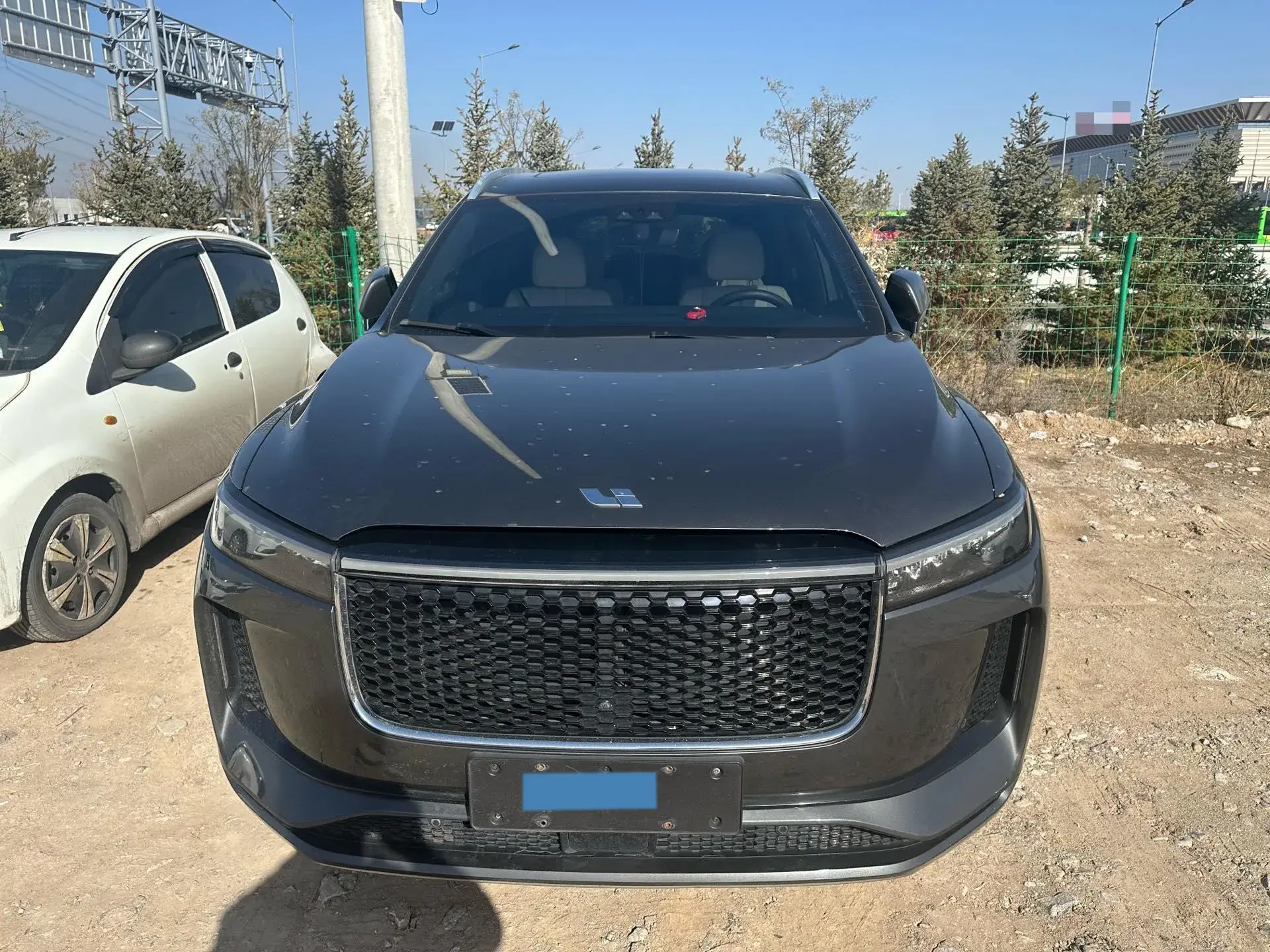 2020 LI ONE thumbnail 2