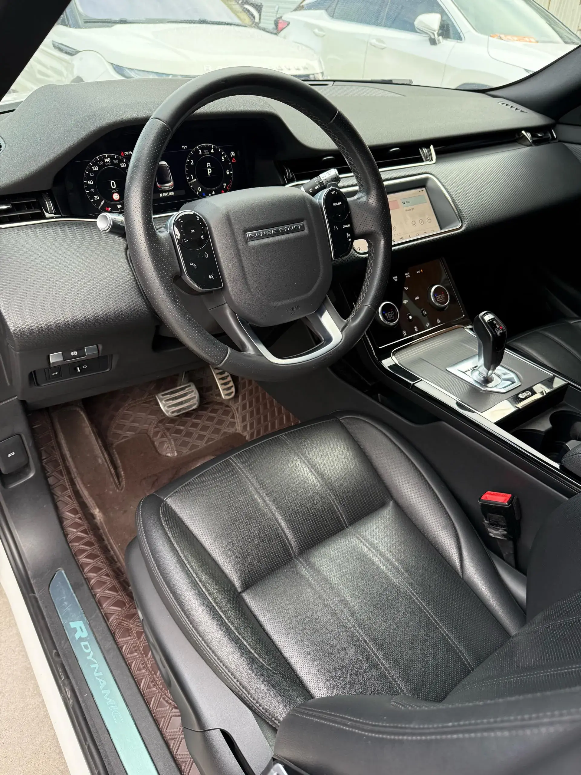 2021 LAND ROVER thumbnail 3