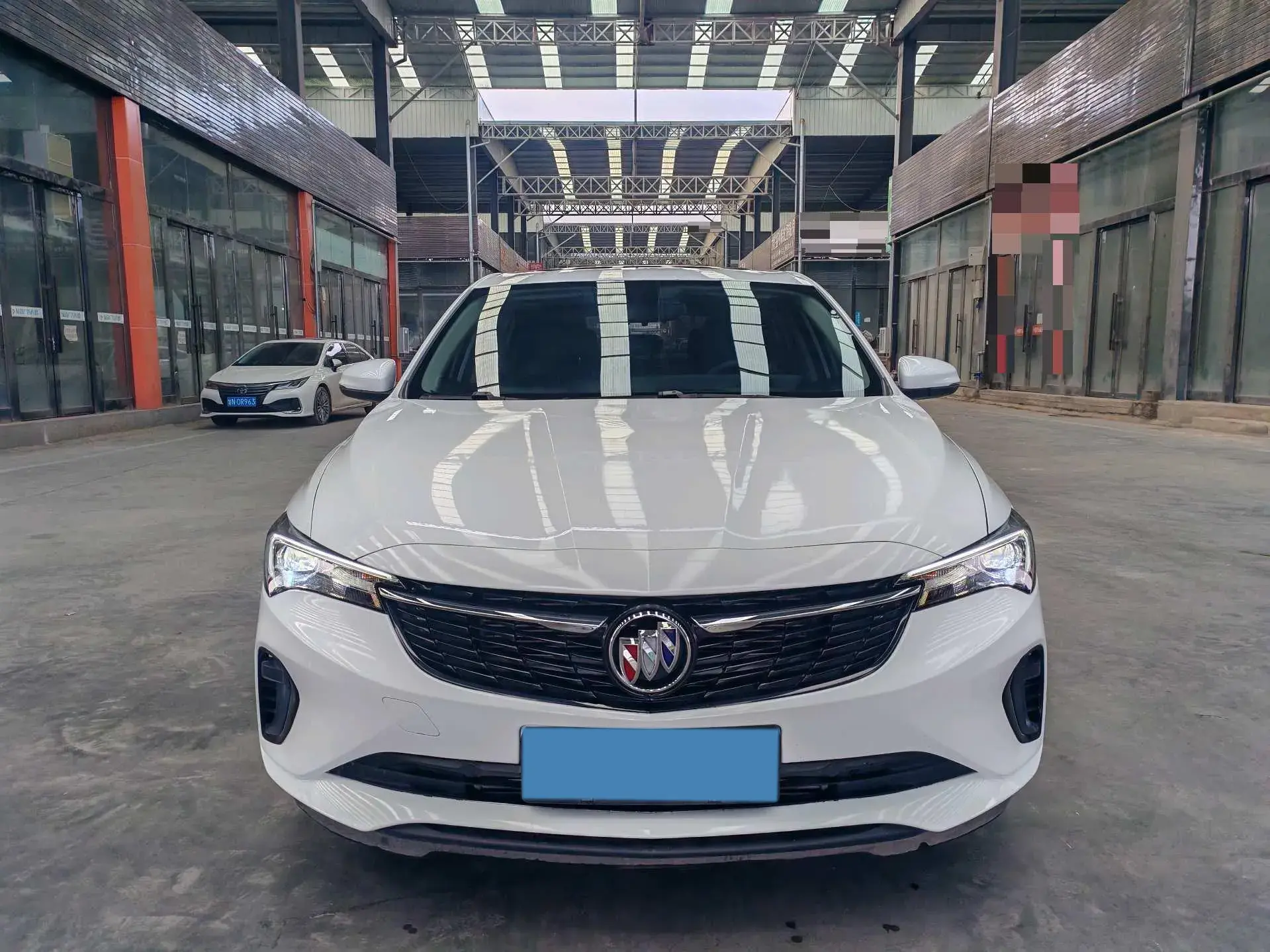 2022 BUICK VERANO thumbnail 2