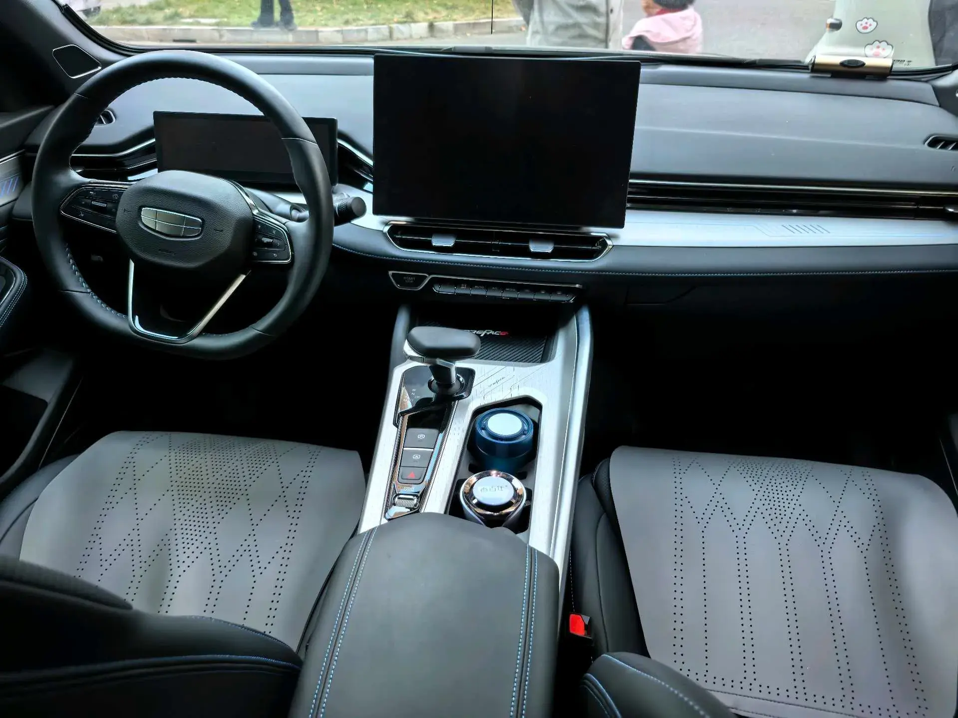 2025 GEELY PREFACE thumbnail 2